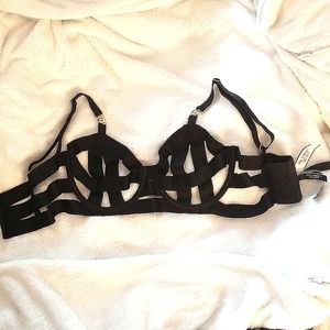 NWT Victoria Secret black bondage bra size 32D